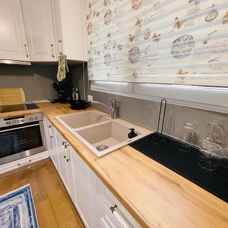 Denn 3 Rruga E Elbasanit Appartement